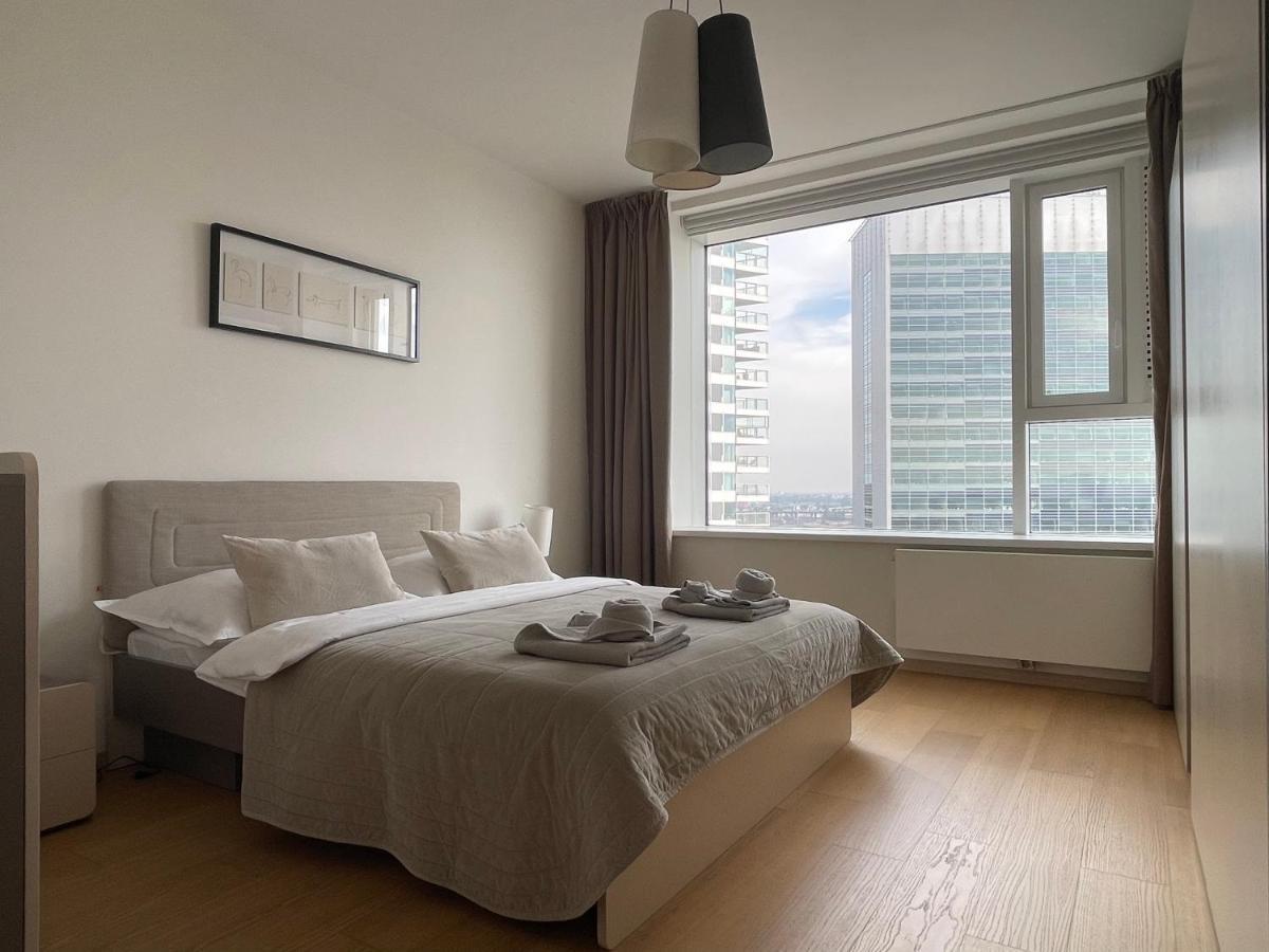 Sag Panorama Apartment 3 Rooms 19Th Floor Great View Free Parking Bratislava Exterior photo
