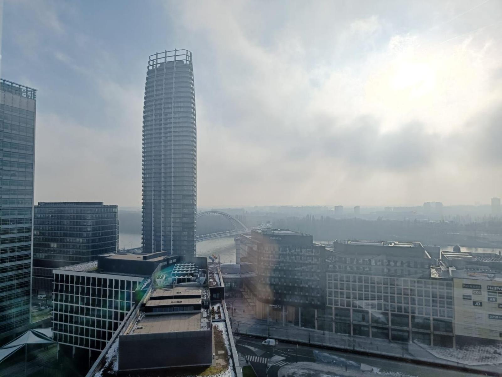 Sag Panorama Apartment 3 Rooms 19Th Floor Great View Free Parking Bratislava Exterior photo